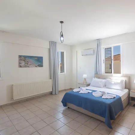 Renee Villa Protaras